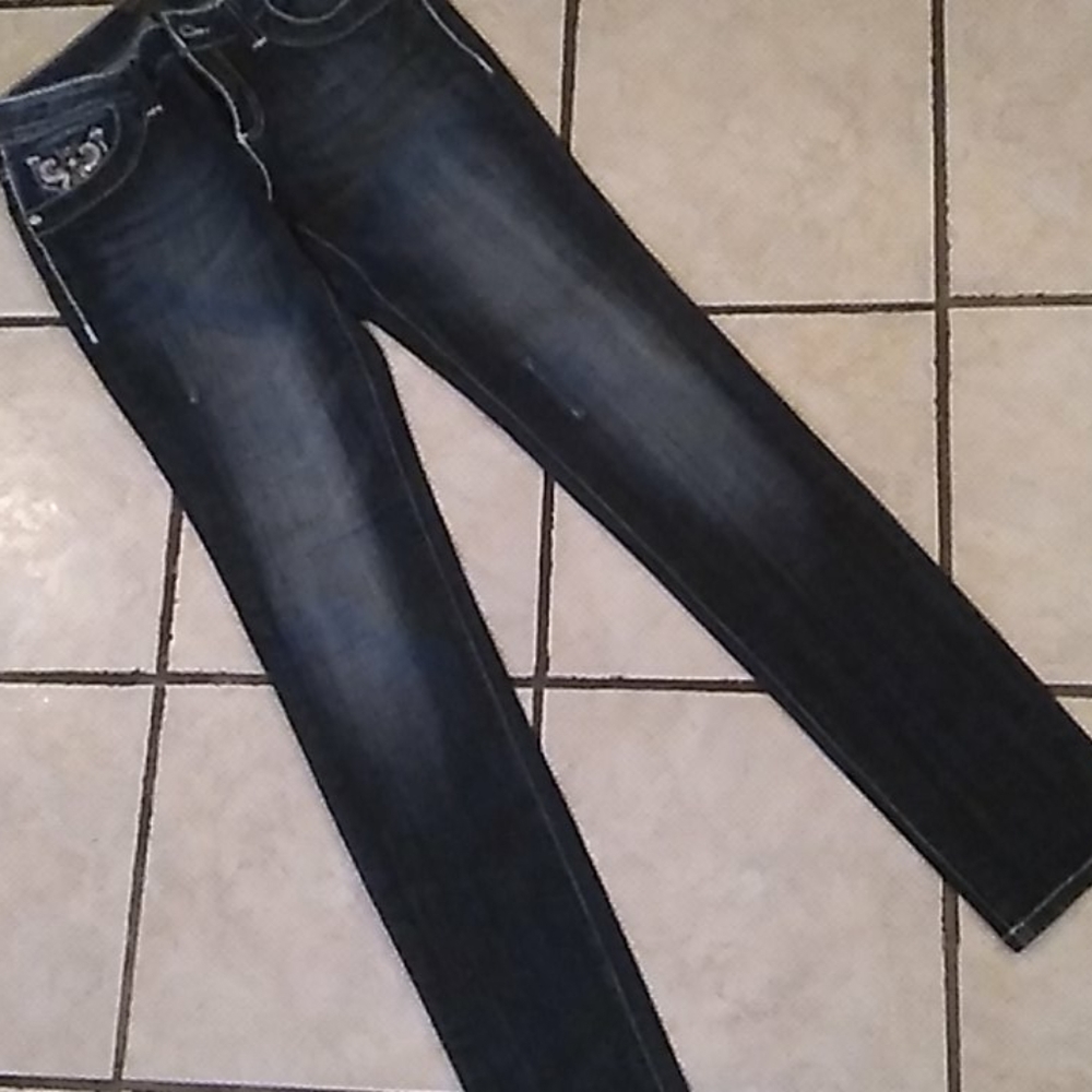 Blue jeans - Picture 3 of 4